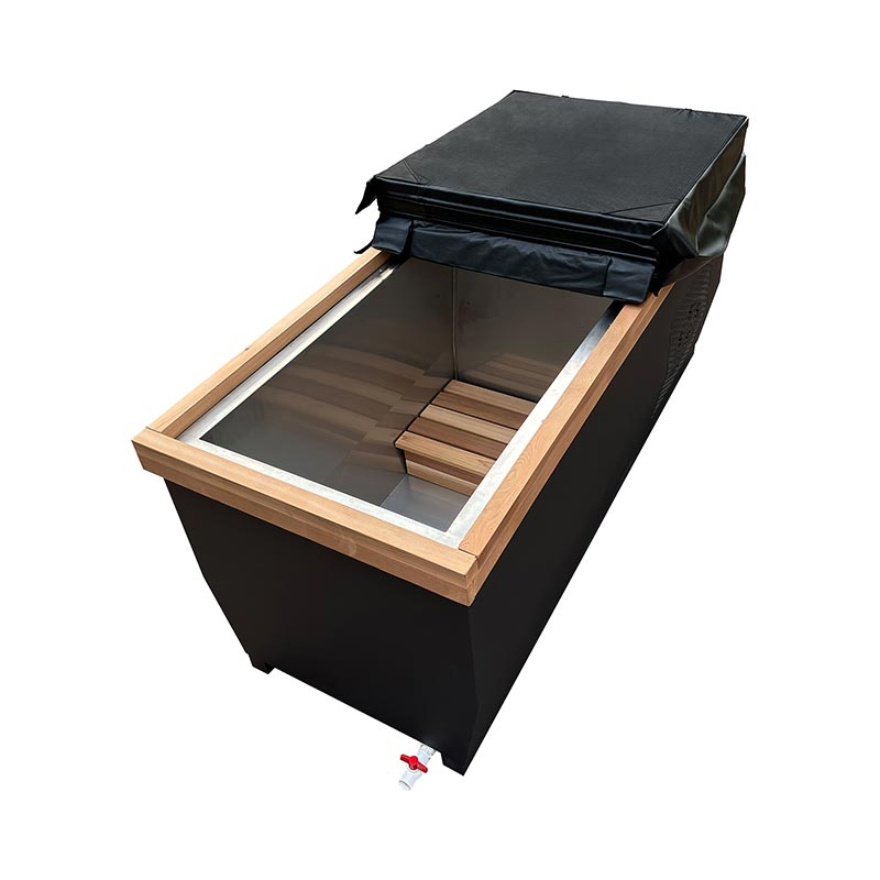 Canadian Rubrum Cedar Ice Bathtub cum CCCIV Steel